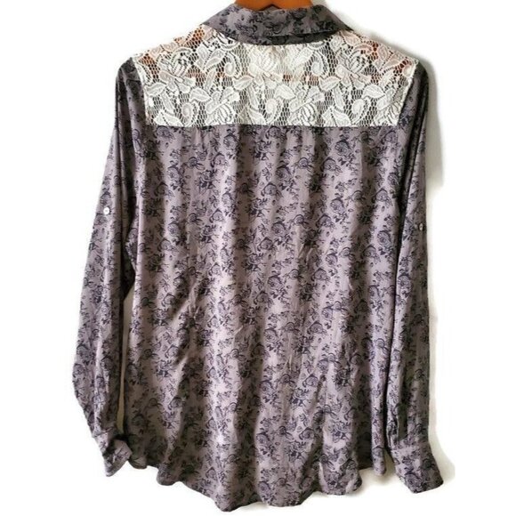 About A Girl Women’s Button-Down Roll Tab Long Sleeve Floral Gray Blouse Large - Picture 3 of 13